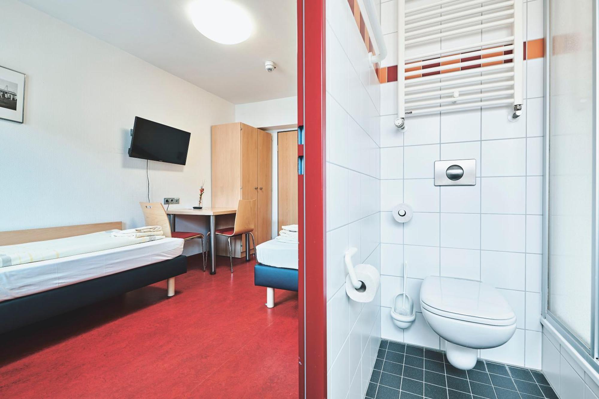 Djh Jugendgaestehaus Adolph Kolping Dortmund Exterior photo